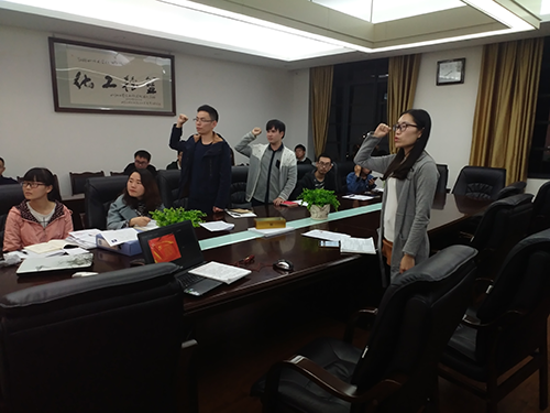 研究生過程裝備與安全科學黨支部確定預備黨員圖3.png 研究生過程裝備與安全科學黨支部確定預備黨員圖3.png